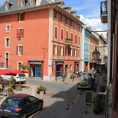 Appartement Style Chalet Centre Barcelonnette Buitenkant foto